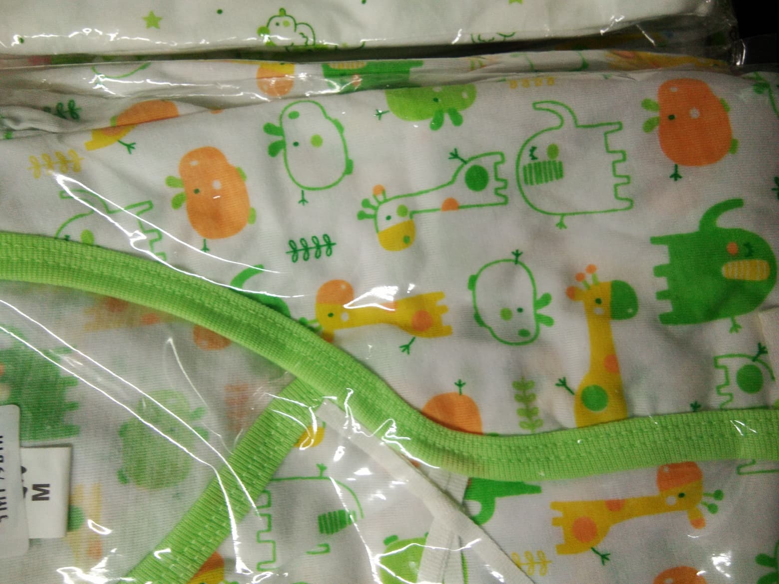 ชุดเด็กอ่อน แขนสั้นขาสั้น ผูกป้ายหน้า