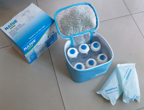 กระเป๋าเก็บความเย็น NATUR พร้อมเจลเย็น+ขวดเก็บน้ำนม 6 ขวด BPA-Free