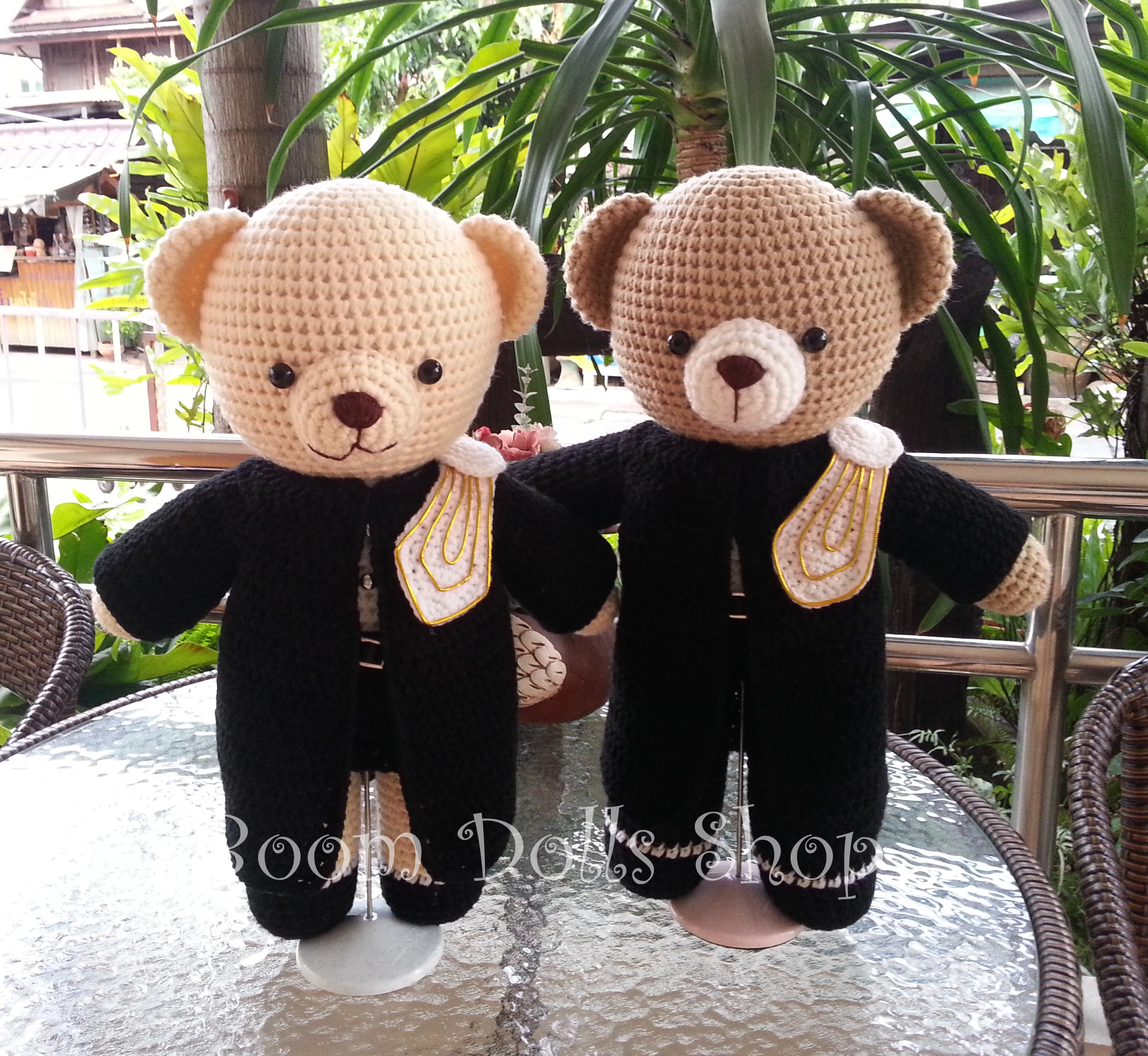 ตุ๊กตาถักหมีเนติบัณฑิต ขนาด 15-16 นิ้ว
