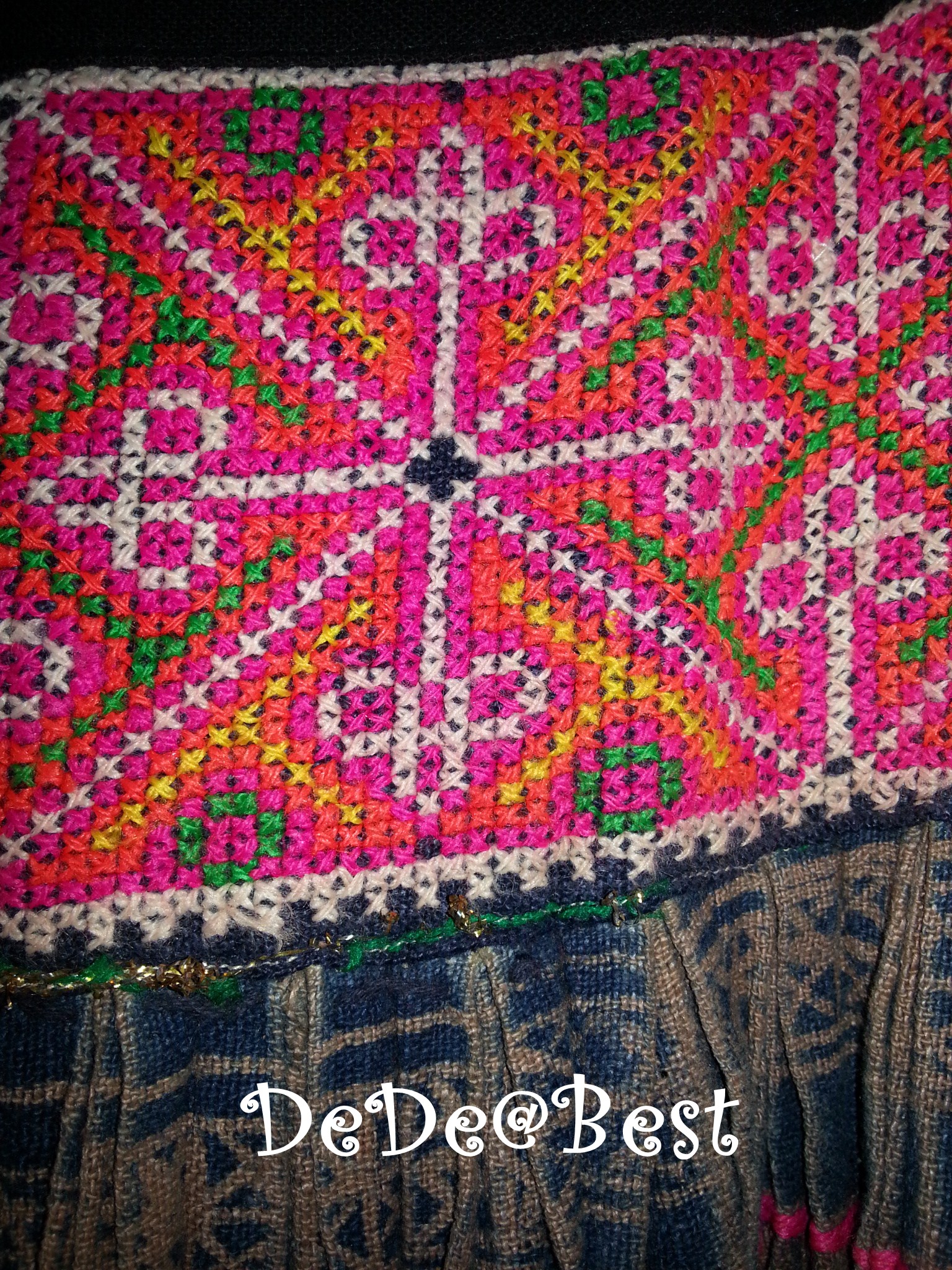 ขายแล้วค่ะ S4:2nd hand skirt กระโปรงชาวเขาปักลายสวย❤