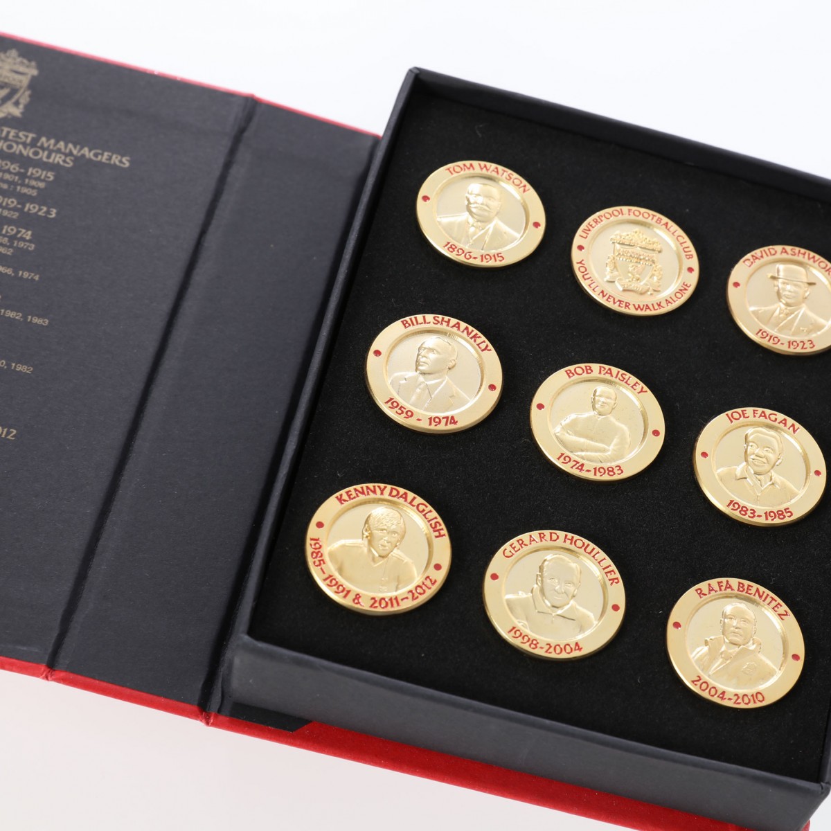 ชุดเข็มกลัดผู้จัดการทีมลิเวอร์พูล LIMITED EDITION MANAGERS BADGE ของแท้
