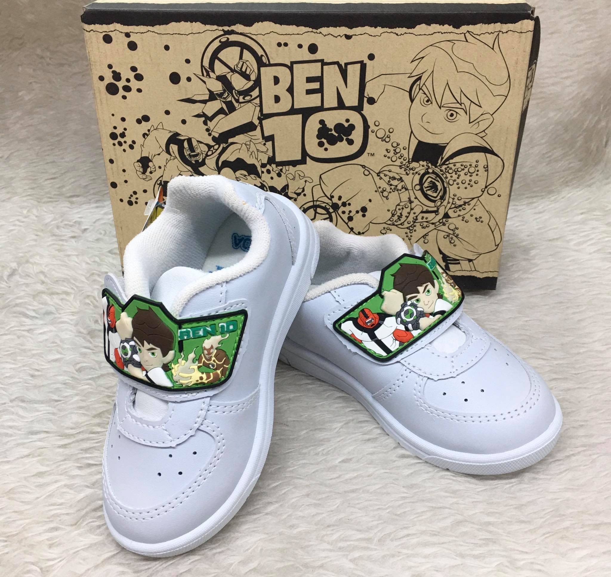 รองเท้าพละเด็กอนุบาล ADDA ลาย Ben10 สีขาว