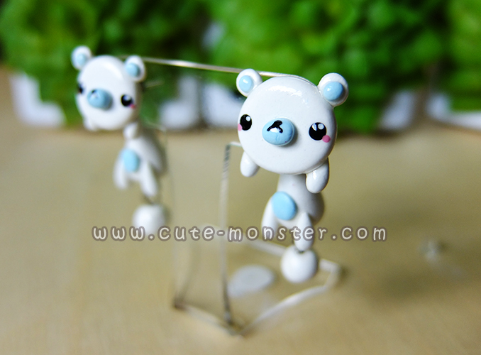 ต่างหูดินปั้น หมีขาว White bear Earrings