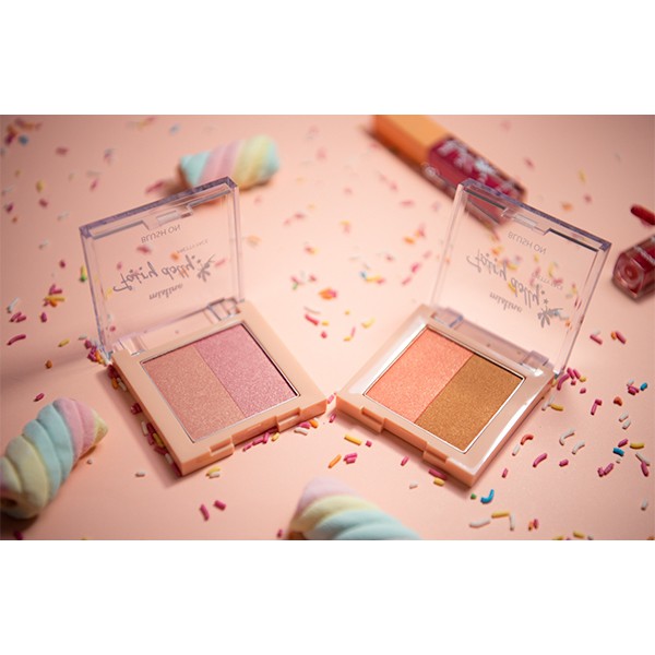 Mistine Fairy Dolly Pretty Face Blush On บลัชออนเนื้อประกายมุก 2 เฉดสี ในตลับเดียว มิสทีน แฟรี่ ดอลลี่ พริตตี้ เฟส บลัชออน