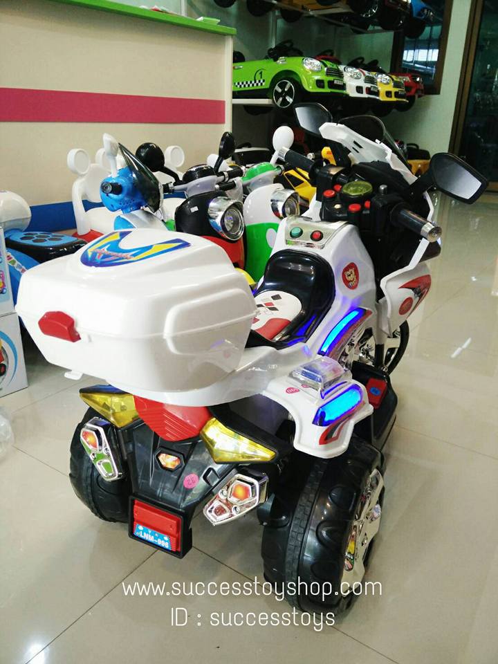 รถมอเตอร์ไซค์ รุ่น LNM996 มี 3 สี แดง ขาว เขียว