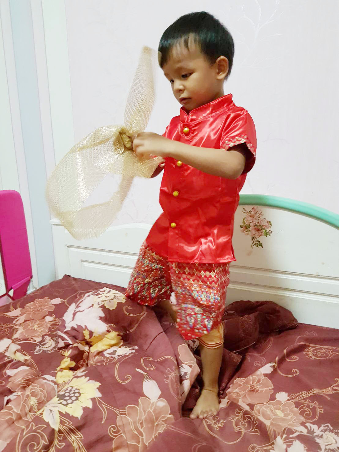 ชุดไทยเด็กชายแขนสั้น โจงกระเบน ผ้ามัน พร้อมผ้าคาดเอว Size 2-14