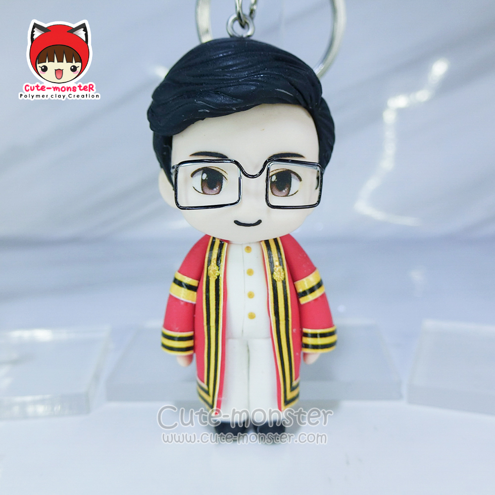 ตุ๊กตาครุยพระจอมเกล้่า ของขวัญรับปริญญา