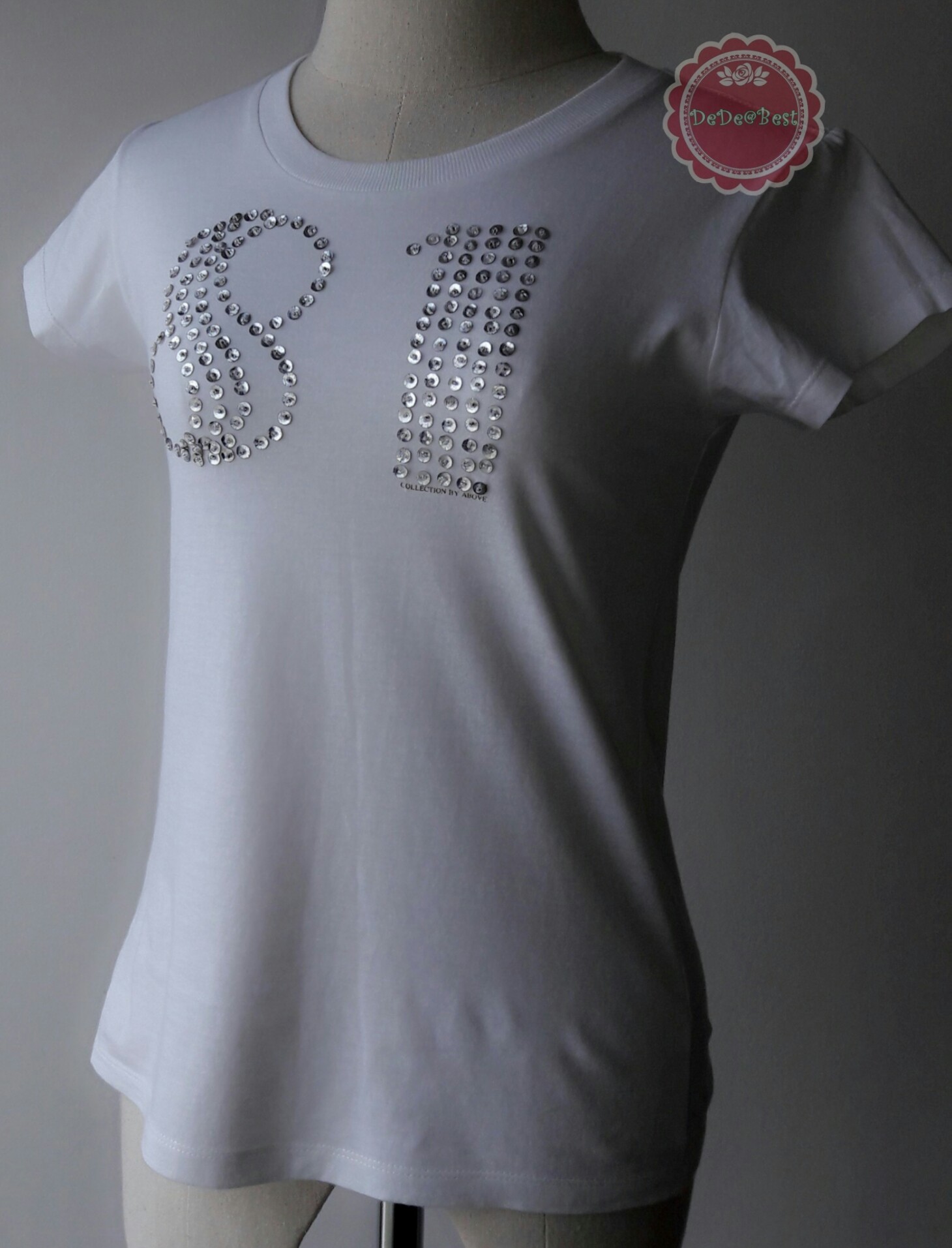 T113:2nd hand top เสื้อยืดสีขาวแต่งเลื่อมสีเงิน