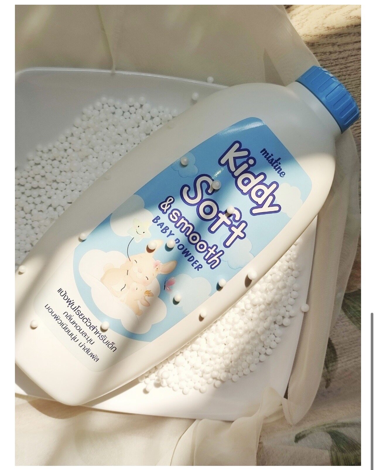 kiddy soft & smooth baby powder แป้งฝุ่นโรยตัวสำหรับเด็ก ขวดใหญ่ 400กรัม กลิ่นหอมละมุน มอบผิวเนียนนุ่ม น่าสัมผัส
