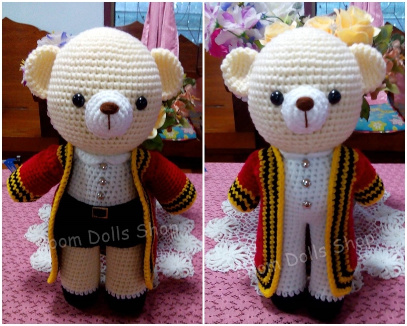 แพทเทิร์นตุ๊กตาถักหมีรับปริญญา ครุุยพระจอมเกล้าฯ ขนาด 12 นิ้ว
