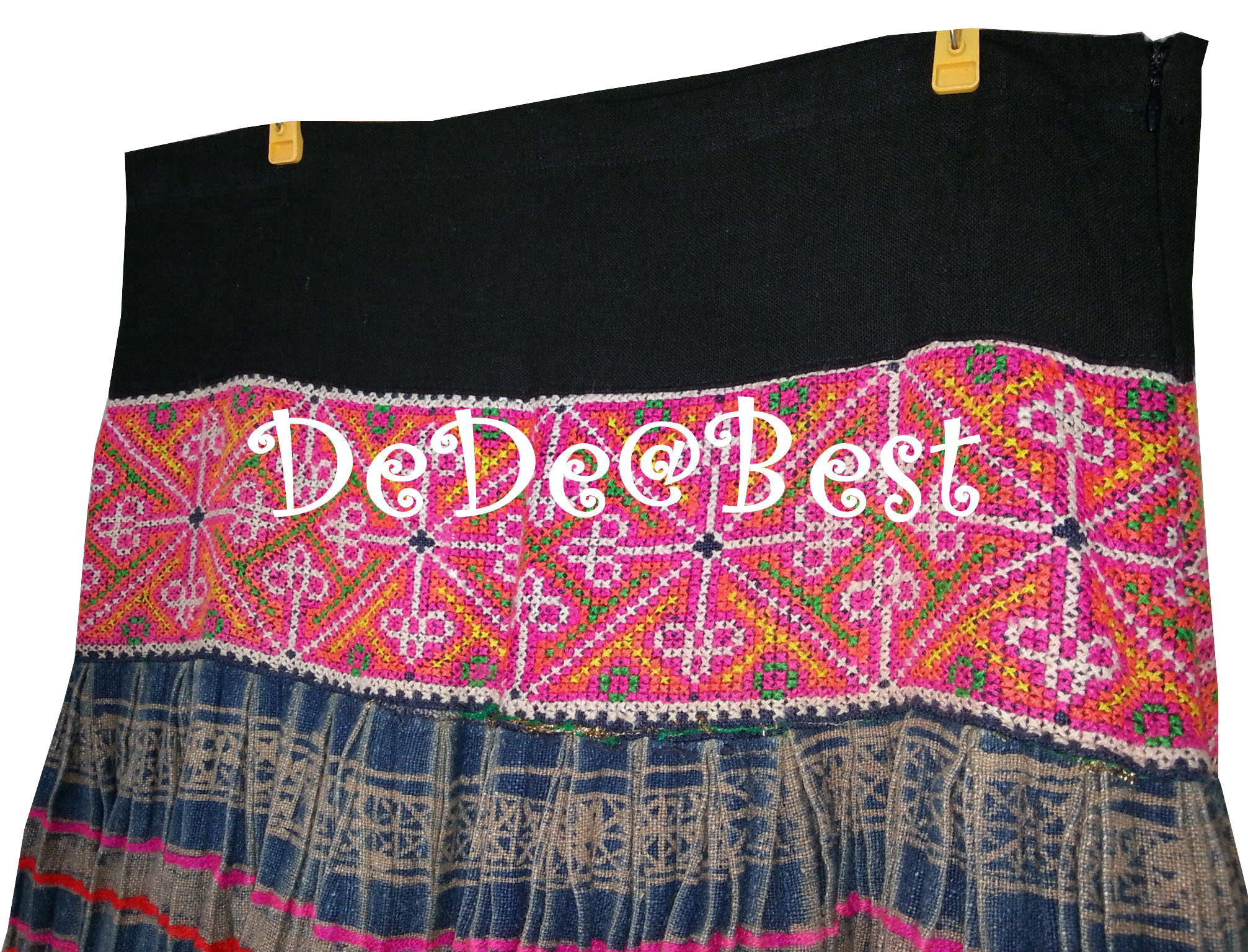 ขายแล้วค่ะ S4:2nd hand skirt กระโปรงชาวเขาปักลายสวย❤