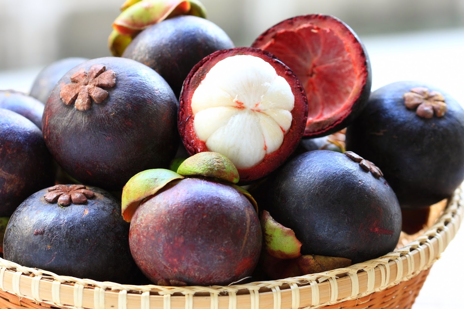 สารสกัดมังคุด (Mangosteen extract)