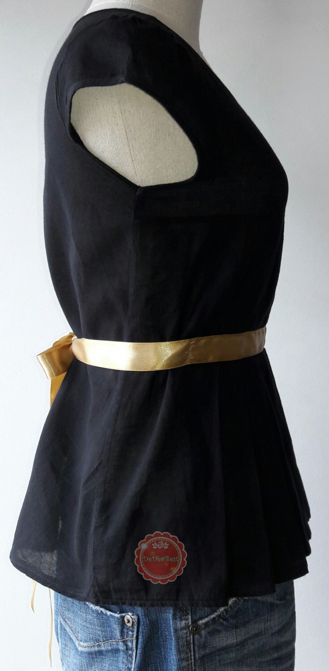 T131: 2nd hand top เสื้อแขนสั้นสีดำ ผูกโบว์ที่เอว