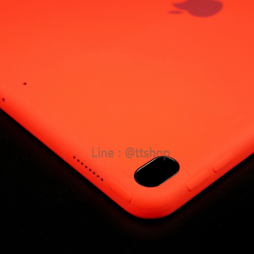 เคส iPad Pro 10.5 รุ่น ครอบหลังเว้าข้าง New Arrival !!!