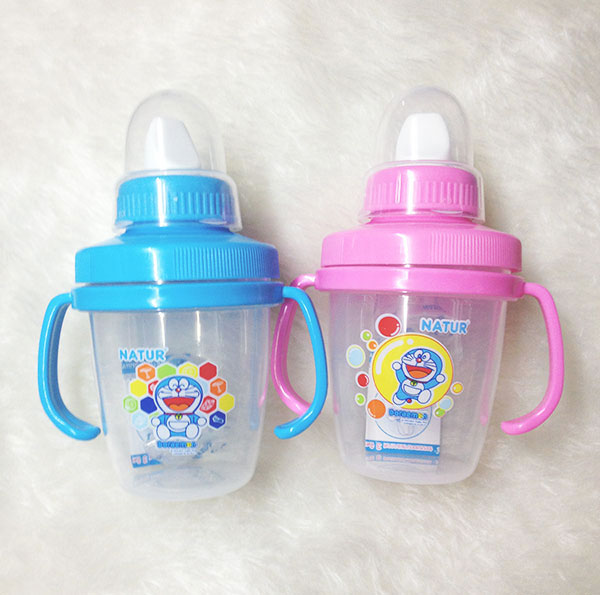 ถ้วยหัดดื่ม Doraemon สำหรับเด็ก 2 ช่วงวัย (2-Step Training Cup)