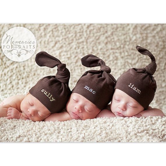 บริการปักชื่อเด็ก ลงบนสินค้า อาทิ ผ้าอ้อม เสื้อผ้า ผ้าห่ม กระเป๋า