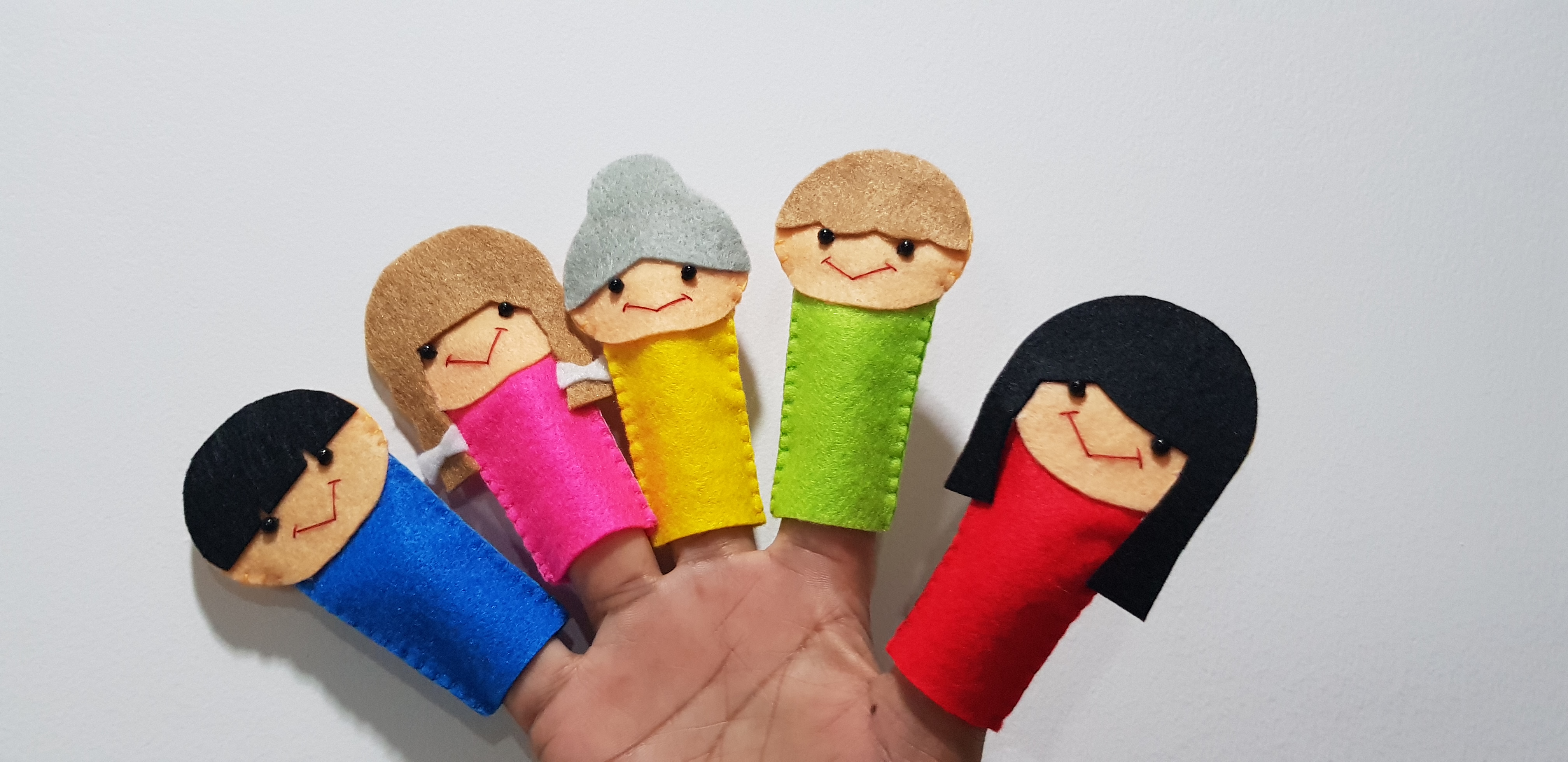 หุ่นนิ้วมือ ครอบครัว