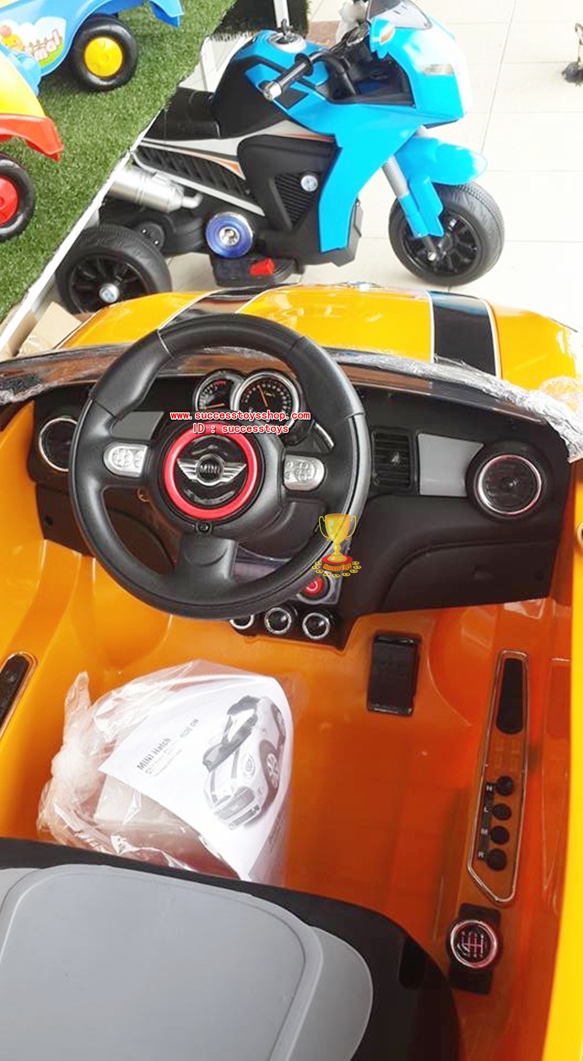 รถแบตเตอรี่เด็กนั่งไฟฟ้า รุ่น JE195 ยี่ห้อ MINI COOPER (งานแท้) สีเหลือง