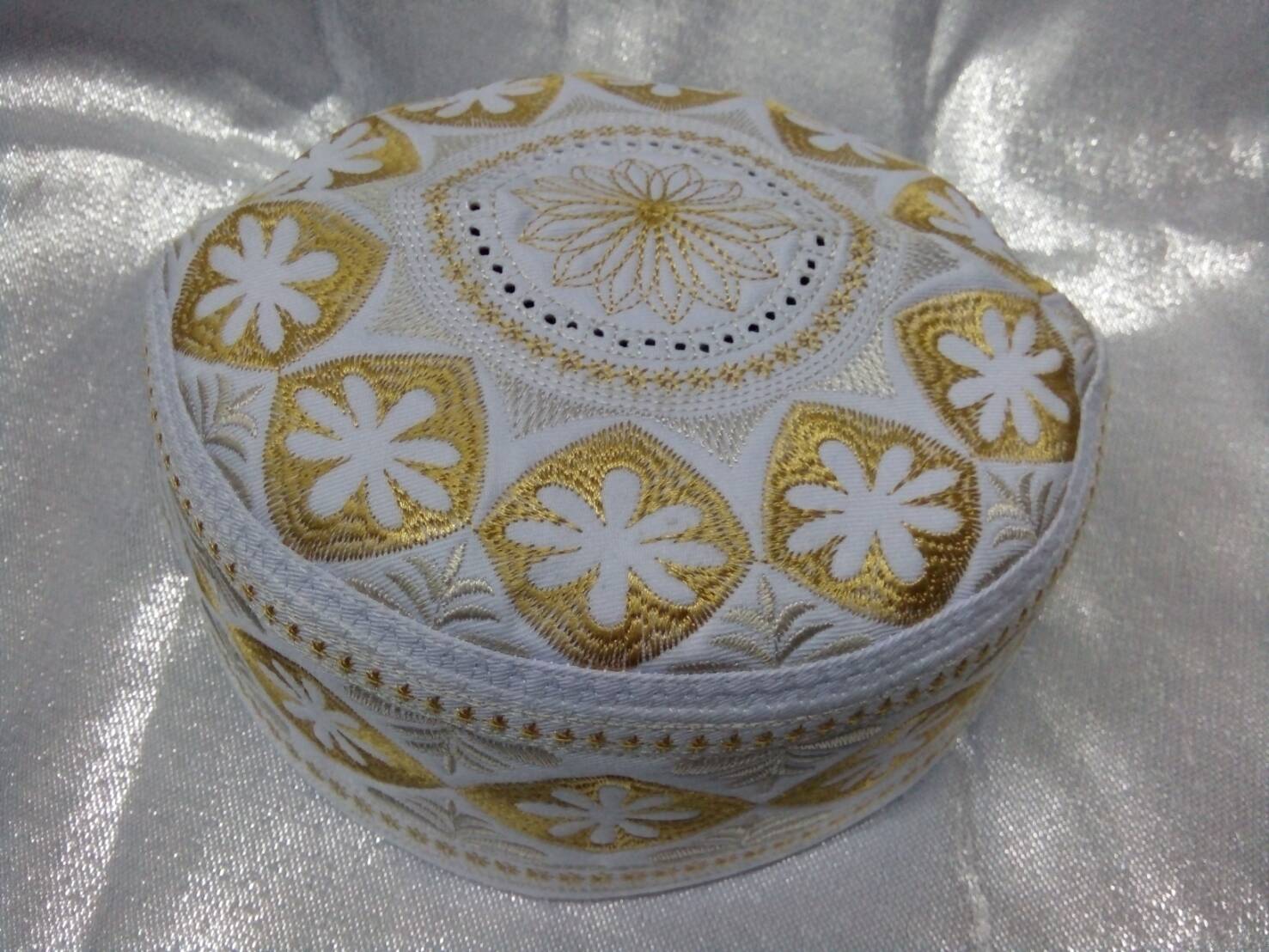 ชุด Asean ชุดบรูไน ชาย-หญิง (ประเทศอื่นๆ สอบถามเพิ่มเติมได้)