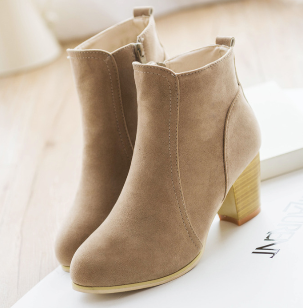 รองเท้าหุ้มข้อมีส้น ซิปข้าง รองเท้าบู๊ทมีส้น รองเท้าแฟชั่น