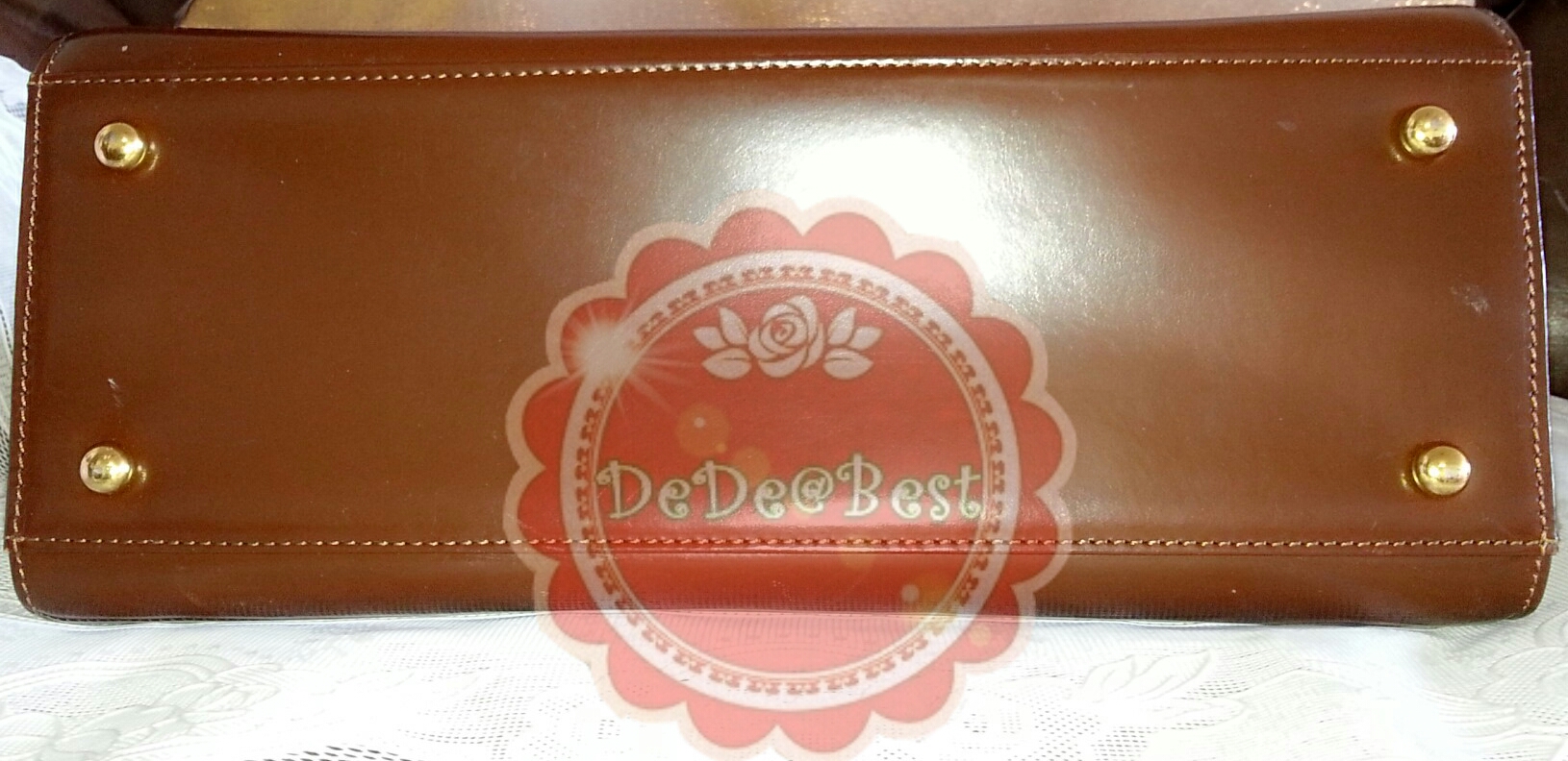 B24:Vintage leather bag กระเป๋าถือ ทรงสี่เหลี่ยม หนังแท้ สีน้ำตาล สวยสง่างาม
