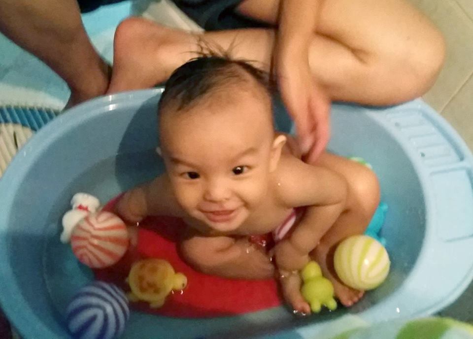 กะละมังอาบน้ำเด็กทารก ยี่ห้อ Nanny