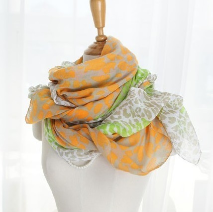 ผ้าพันคอลาย Sweet Tiger สีส้ม