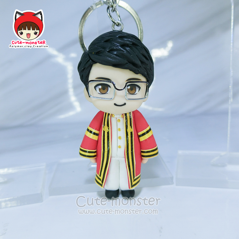ตุ๊กตาครุยพระจอมเกล้่า ของขวัญรับปริญญา