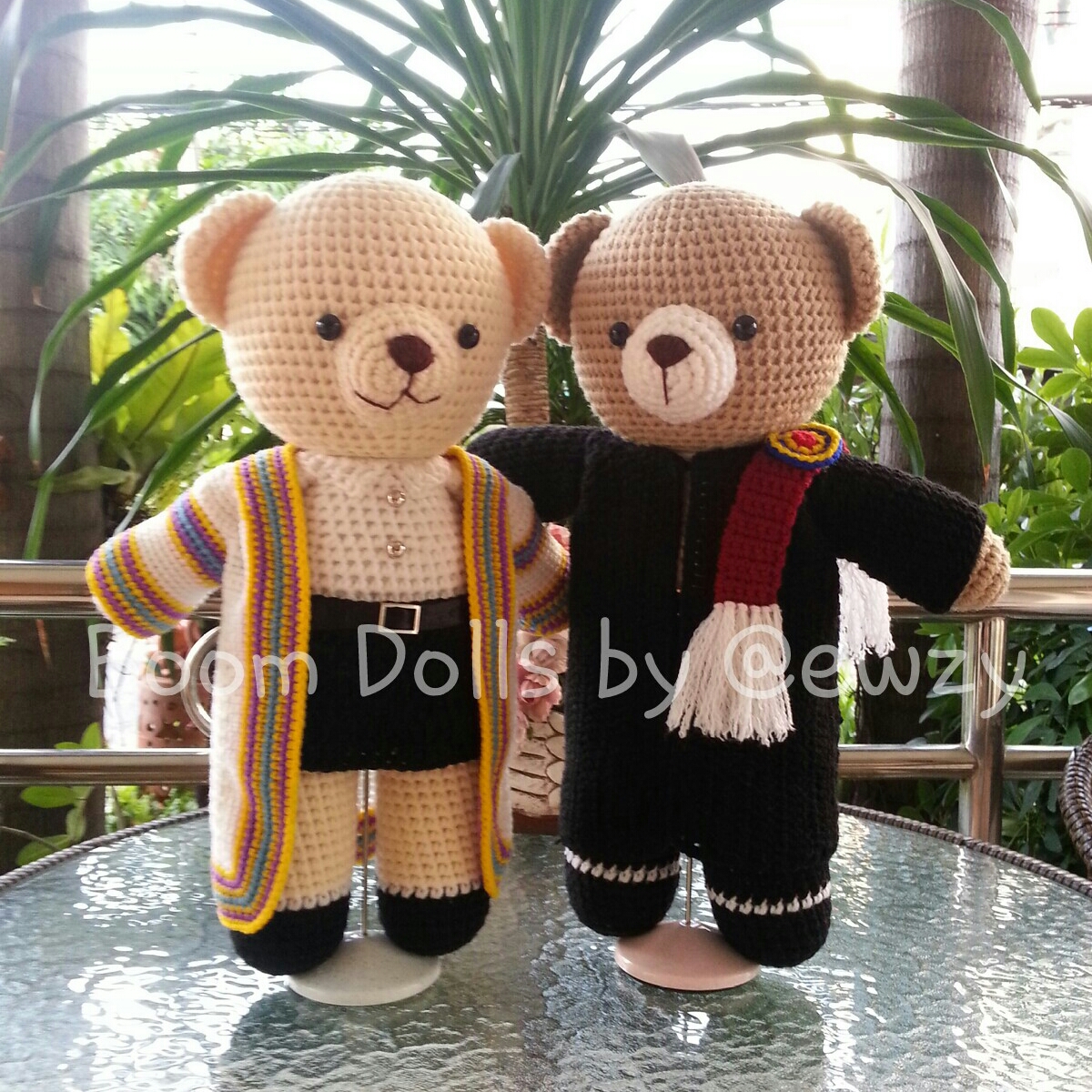 ตุ๊กตาถักหมีรับปริญญา ม.ราชมงคลพระนคร ขนาด 16 นิ้ว