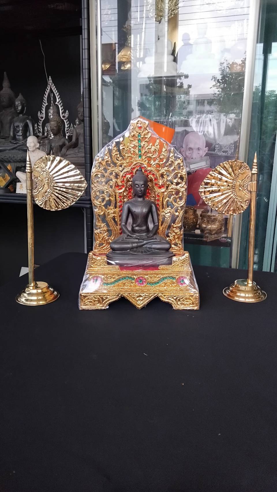 พัดโบกคู่ดุลลาย