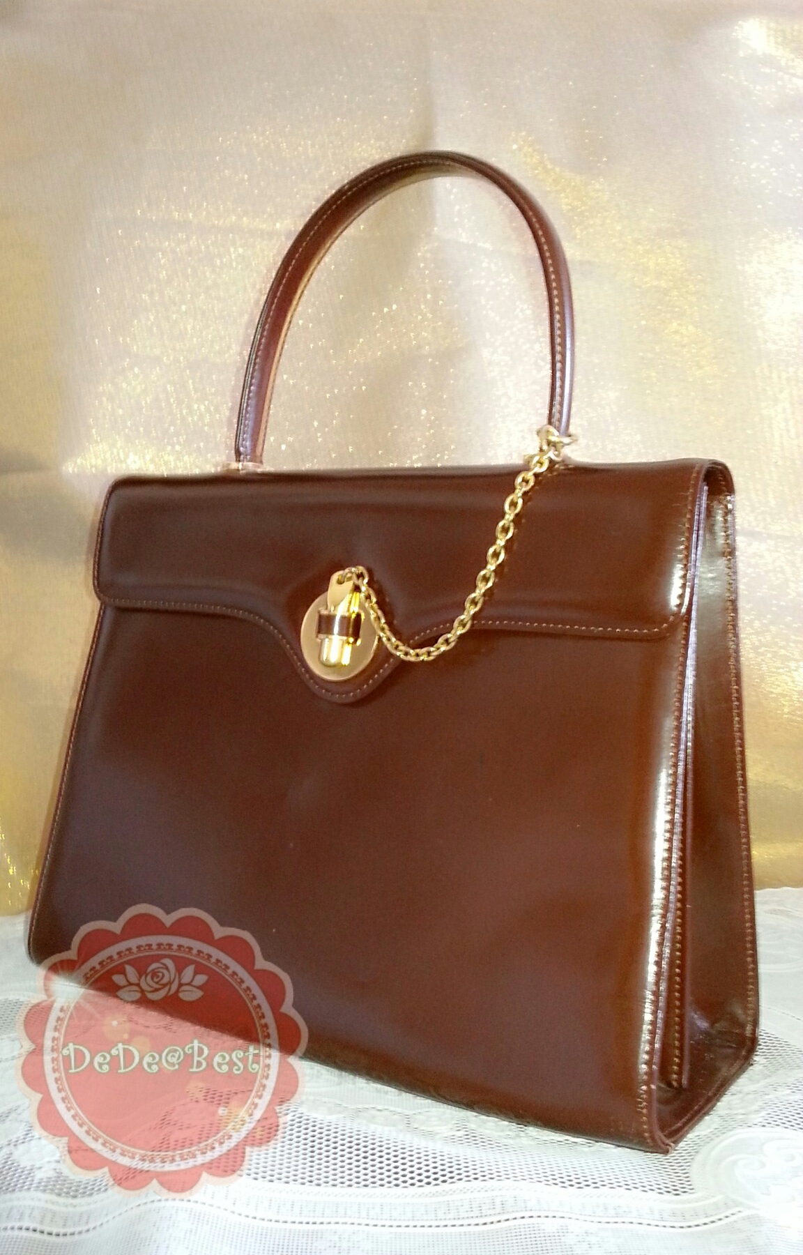 B24:Vintage leather bag กระเป๋าถือ ทรงสี่เหลี่ยม หนังแท้ สีน้ำตาล สวยสง่างาม