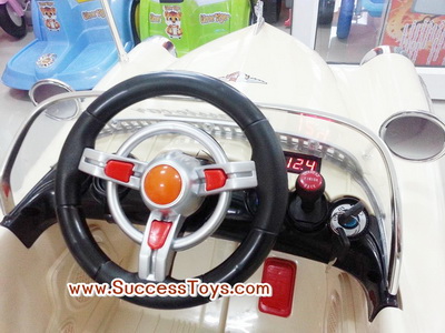 รถแบตเตอรี่เด็กนั่ง รุ่น LN5018 รถโบราคลาสสิค มี 3 สี ครีม เขียว แดง