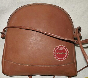 ขายแล้วค่ะ B13:2nd hand leather bag กระเป๋าหนังแท้สะพายข้าง❤