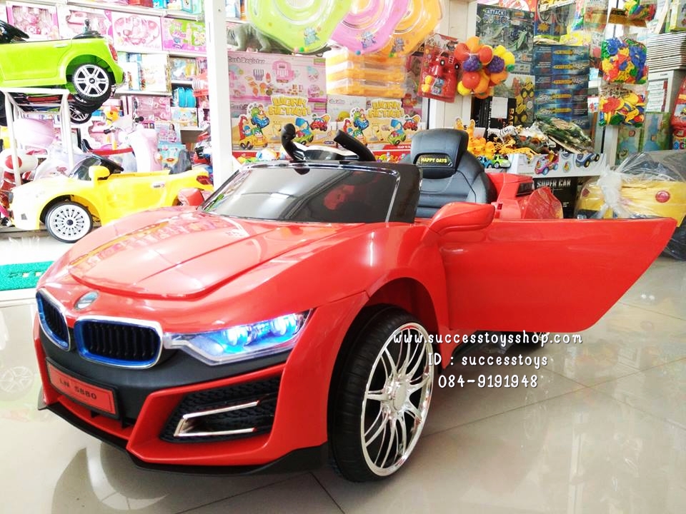 LN5880R รถแบตเตอรี่ไฟฟ้า BMW I8 2 มอเตอร์ สีแดง