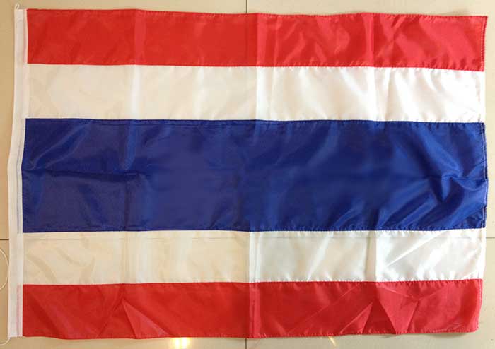 ธงชาติไทย ธงไตรรงค์ No.9 ขนาด 90 * 135 ซม.