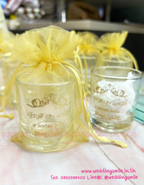 ของชำร่วยงานแต่ง, ของชำร่วยแจกงานแต่งงาน, แก้วเป็กแจกงานแต่ง, แก้วเล็กๆแจกงานแต่งงาน, แก้วยาแจกงานแต่งงาน, แก้วช็อตแจกงานแต่งงาน, แก้วเล็กสกรีนชื่อบ่าวสาว, แก้วเล็กพิมพ์ชื่อบ่าวสาว,