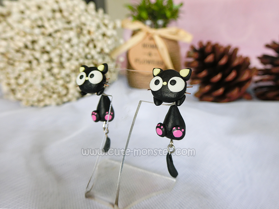 ต่างหูดินปั้น แมวดำ Choco cat Earrings