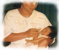 ถ้วยป้อนนมแม่ BPA-Free ยี่ห้อ Natur