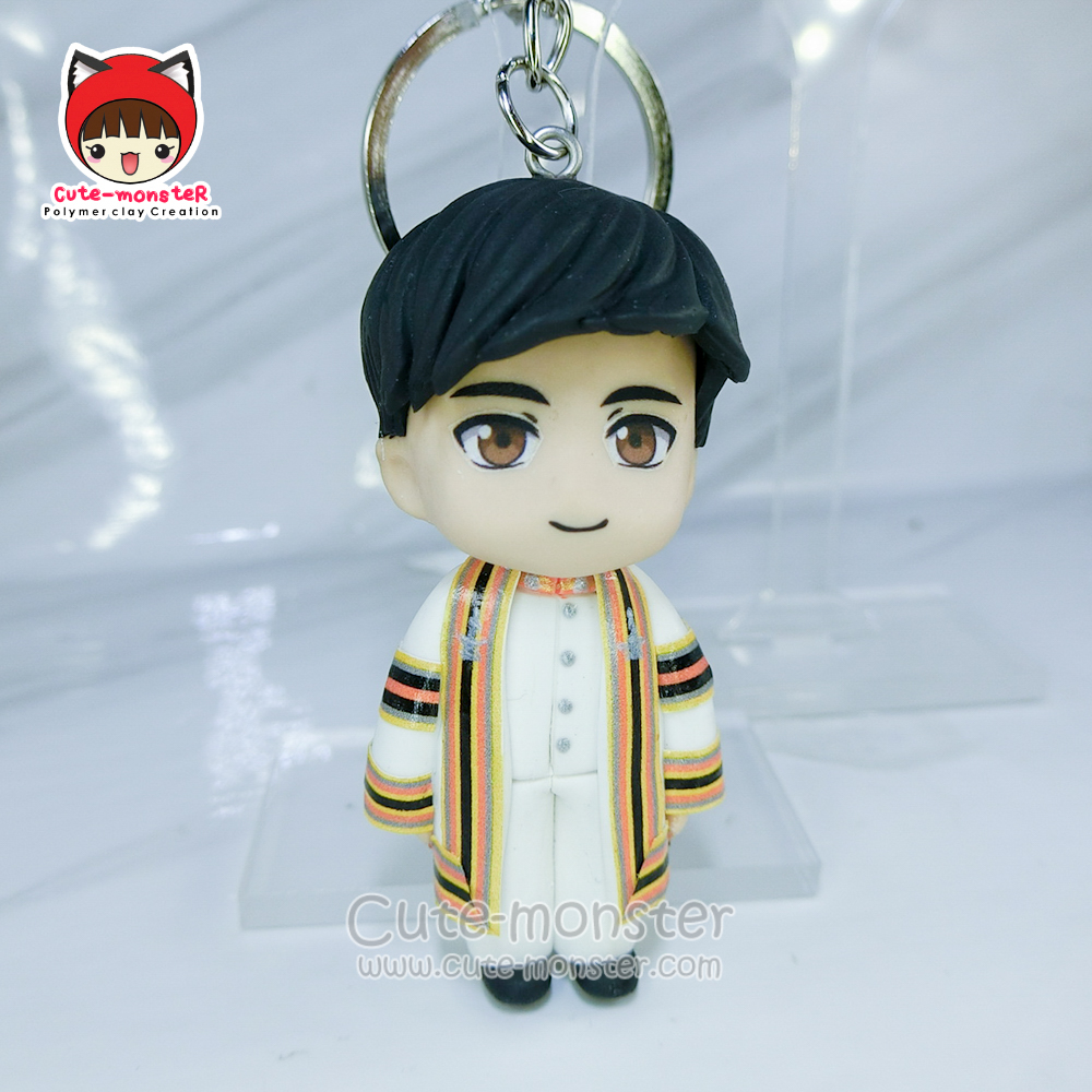 โมเดลตุ๊กตาชุดครุย งานรับปริญญา ม.จุฬา