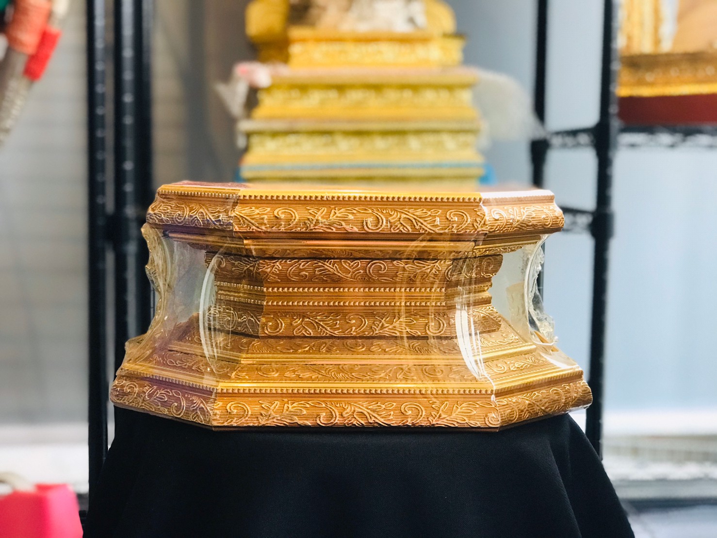 แท่นไม้กรอบรูป 10 นิ้ว 5 เหลี่ยม