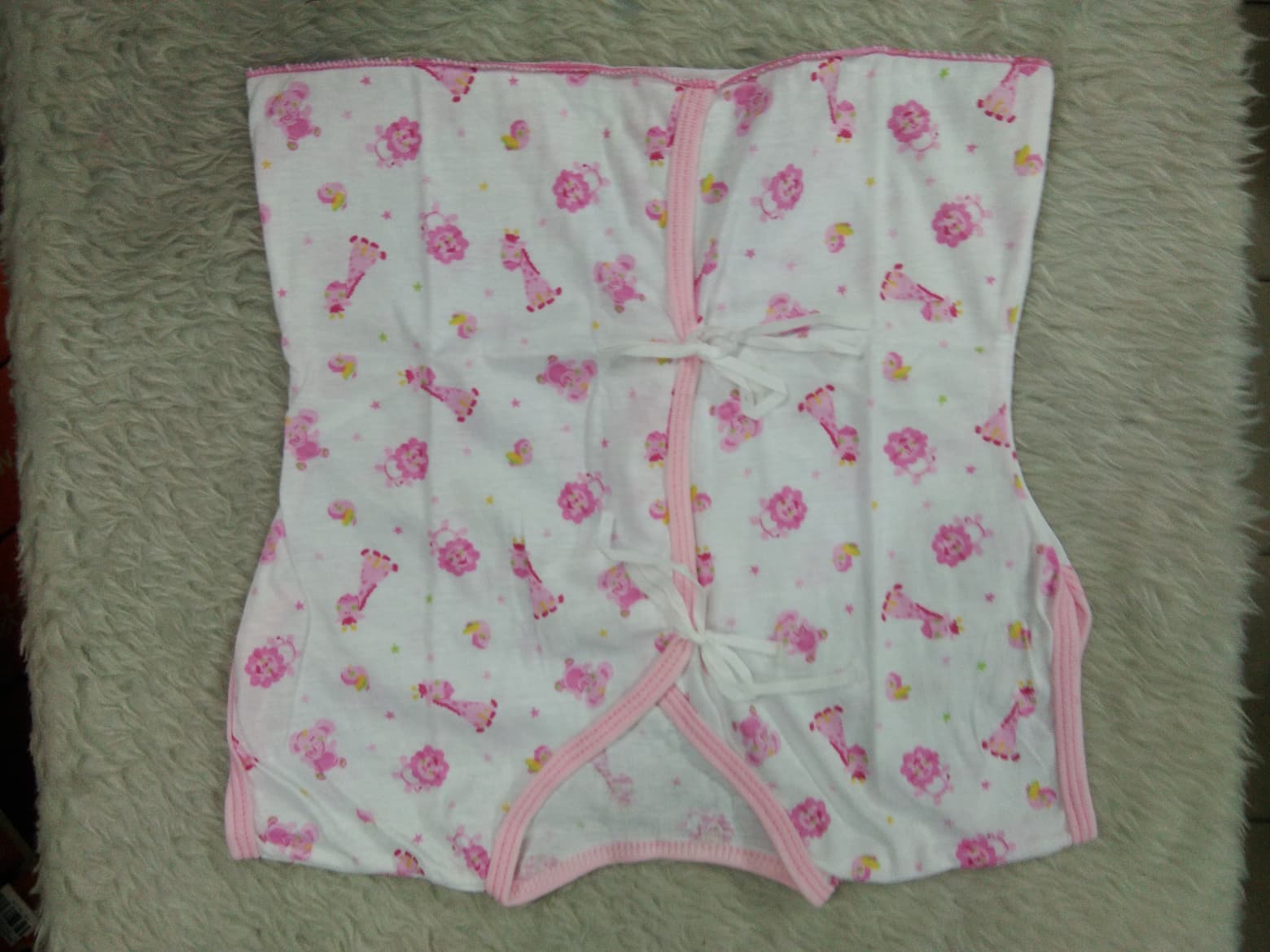 ชุดเด็กอ่อน แขนสั้นขาสั้น ผูกป้ายหน้า