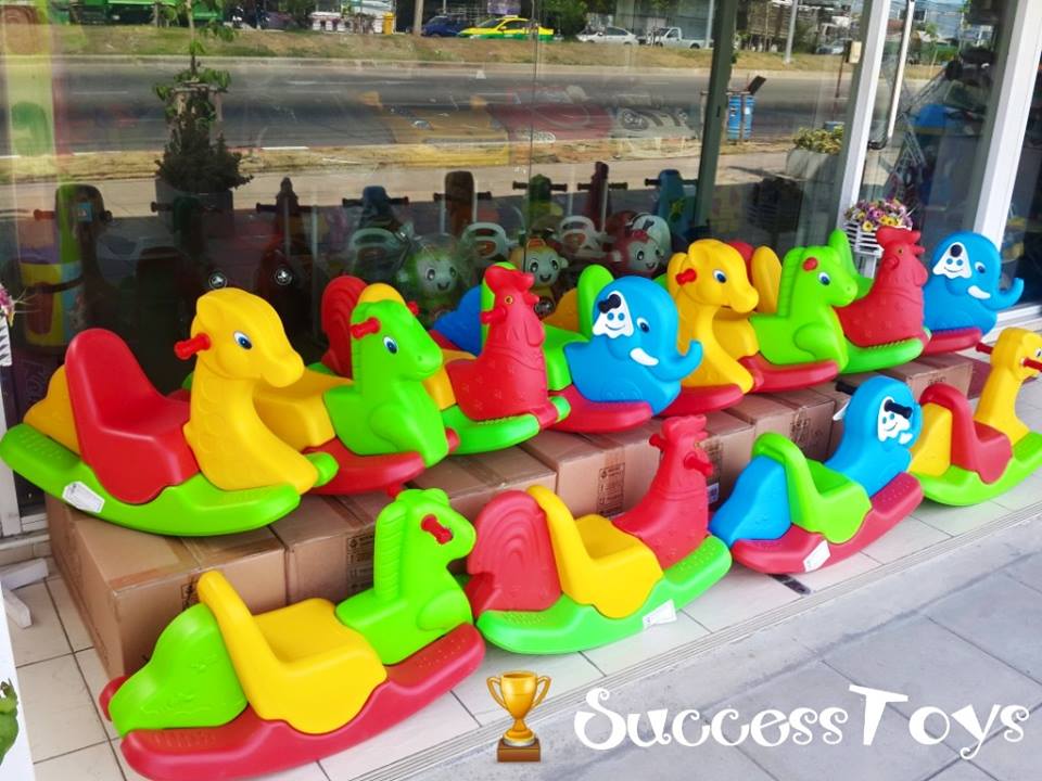 ม้าโยกเยก