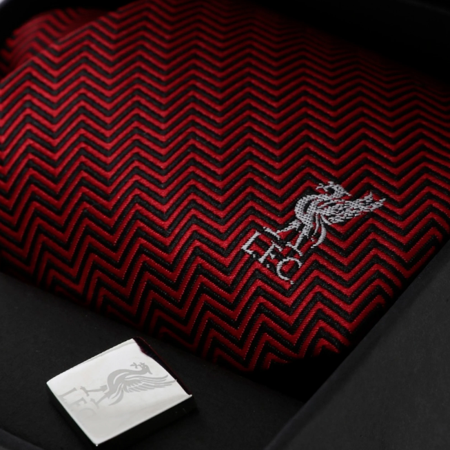 เนคไทลิเวอร์พูล Red Tie & Cufflink Box Set ของแท้