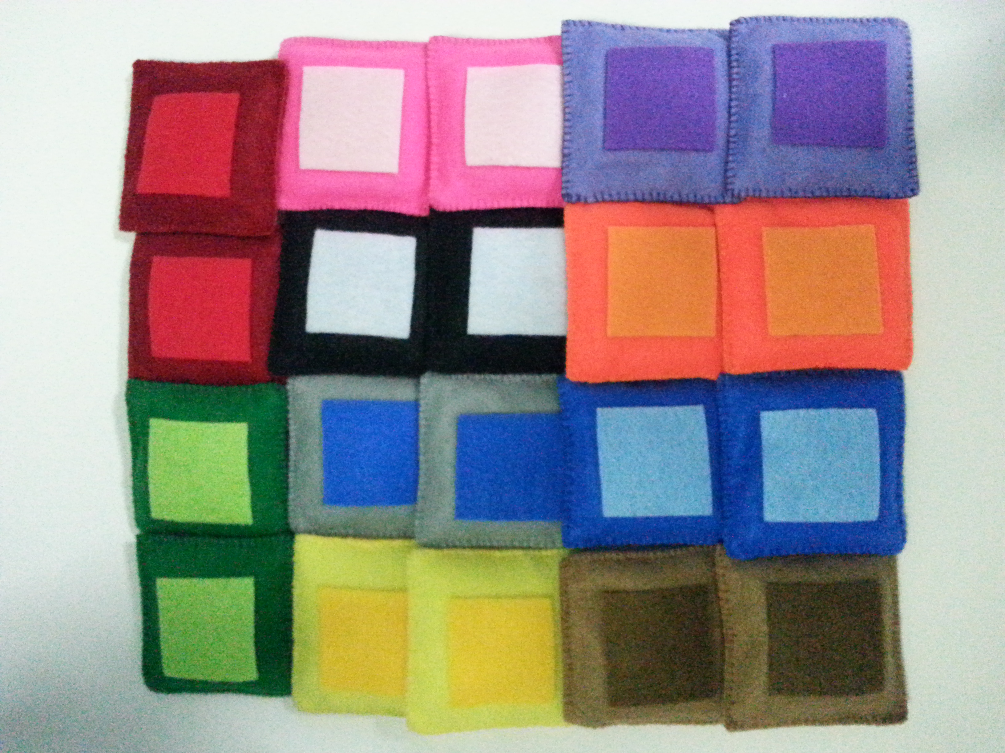 ถุงถั่วจับคู่สี
