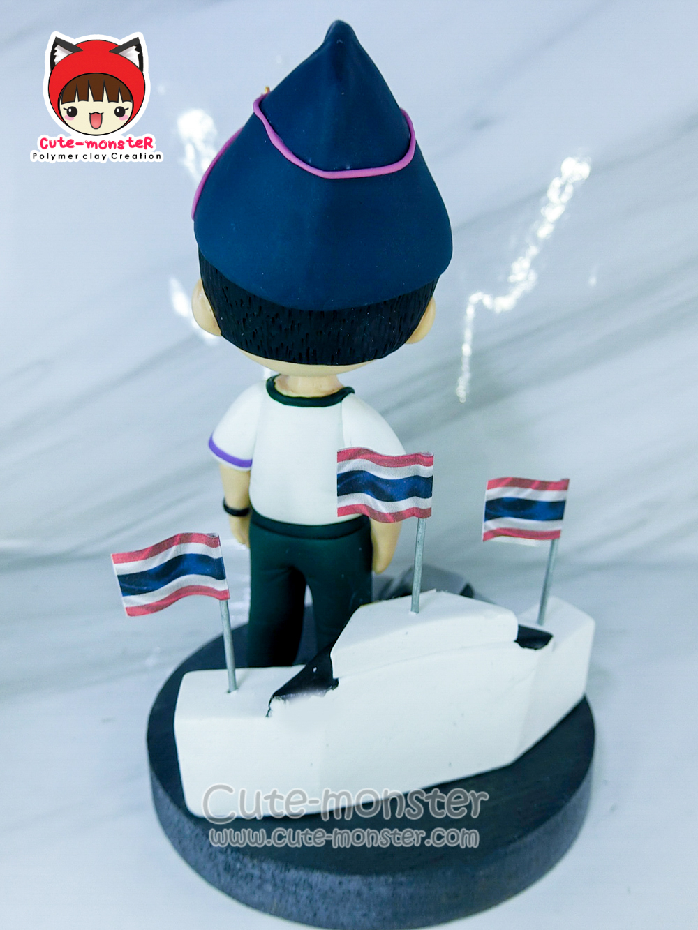 โมเดลดินปั้น 4" นักเรียนทหารอากาศ เตรียมทหาร พร้อมโหลแก้ว
