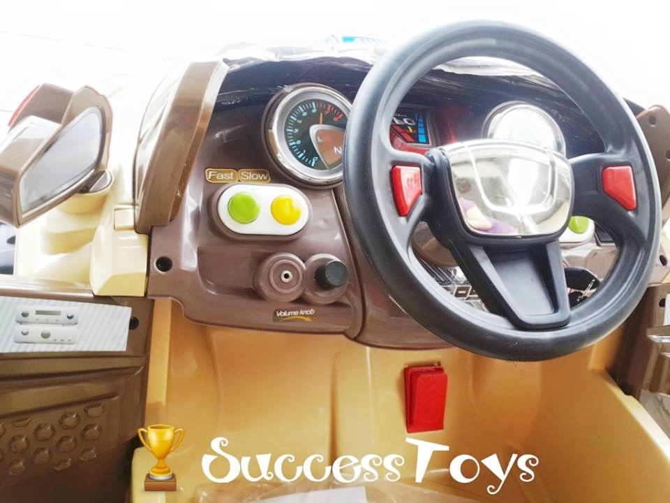 HC3065Gรถจิ๊ปแบตเตอรี่โรบอท 2 แบต 2 มอเตอร์ สีเขียว