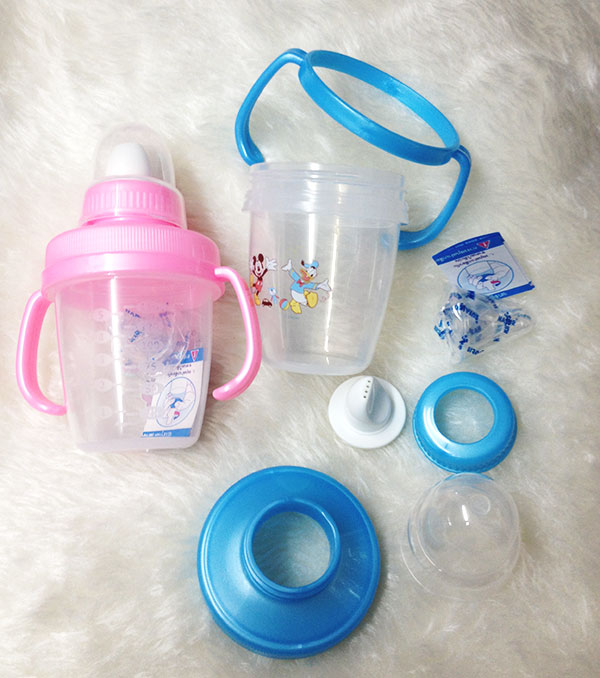 ถ้วยหัดดื่ม Mickey Mouse สำหรับเด็ก 2 ช่วงวัย (2-Step Training Cup)