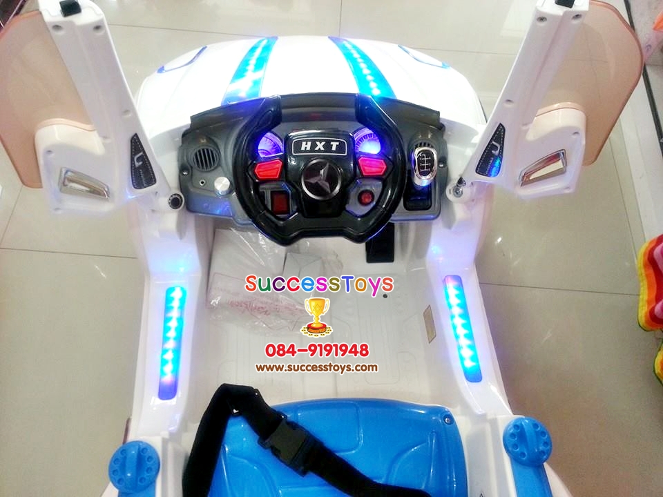 รถแบตเตอรี่เด็กนั่ง รุ่น LN012 เบนซ์ปีกนก 2 มอเตอร์ มี 4 สี แดง ขาว เขียว ม่วง