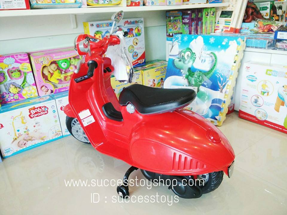 รถมอเตอร์ไซค์เวสป้า รุ่น CC3172 มี 4 สี ชมพู ดำ ขาว แดง