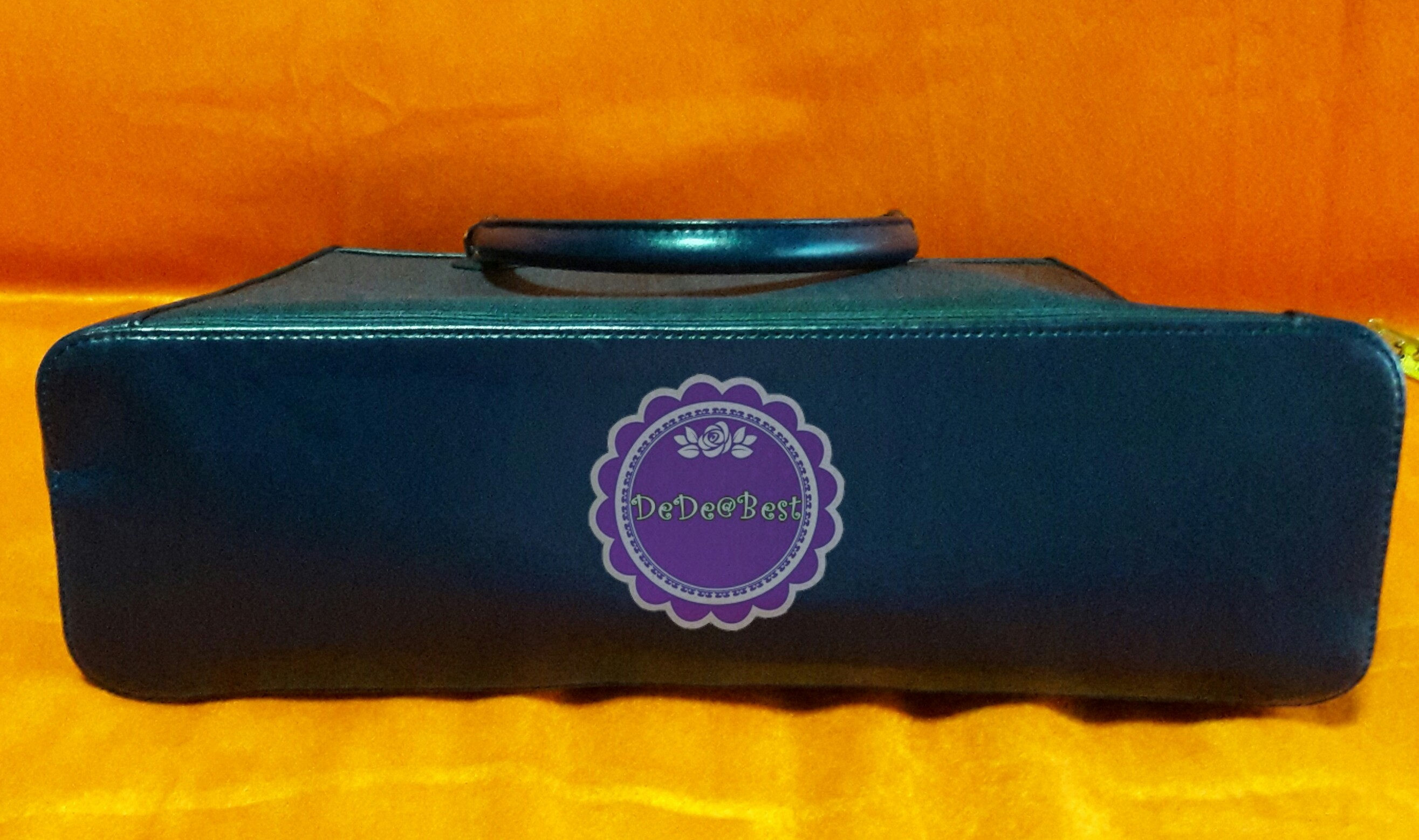 ขายแล้วค่ะ B47:Vintage GENUINE HOURSE HAIR bag กระเป๋าถือสีน้ำเงิน กระเป๋าขนหางม้า❤